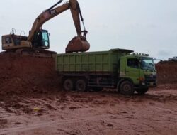 Terkesan APH Tutup Mata , Galian C Diduga Tanpa Izin Lengkap  Terus Beroperasi di Rohil