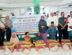 Kades Betung Apresiasi PT Musim Mas Salurkan Bantuan ke Anak Yatim dan Fakir Miskin