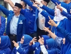 Ratusan kader dan simpatisan PAN Daftar ke KPU Kuansing. Kuansing