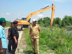 Normalisasi Sungai dan Parit di Kecamatan Bangko dan Sinaboi