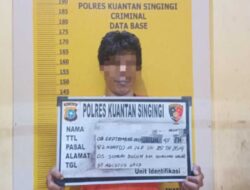 Seorang Buruh Harian Lepas di Singingi hilir Cabuculi anak Siswi SMP.