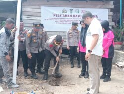 Wujudkan Harapan Masyarakat Kapolres Pelalawan Bersama Ketua Cabang Bhayangkari Pelalawan Bangun Sumur Bor dan Bak Penampungan Air Bersih.