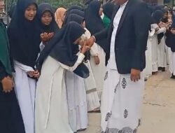 Upacara Hari Santri di Pesantren Amanatul Huda Surya Indah, Bupati H Zukri SE: Bangga Lah Jadi Seorang Santri