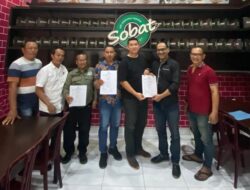 Pasca Munaslubsus, PJS Sumut Serahkan SK Kepengurusan 3 Kabupaten