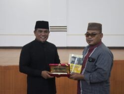 Bupati Zukri lepasTim Safari Ramadhan Pomdok Pesantren Lirrboyo Kediri Jawa Timur