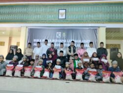 Bulan Berkah LAM-R Pelalawan Buka Bersama Anak Yatim Piatu