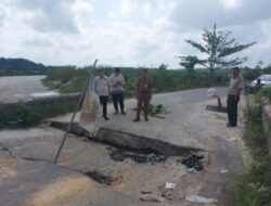 Terkait Keluhan Masyarakat Jembatan Amblas Di Sentajo Raya, Bupati Instruksikan PUPR Tuntaskan Sebelum Lebaran