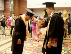 Wisuda Sarjana Ekonomi Unilak, Bupati Zukri Sampaikan Pentingnya Soft Skill Untuk Meraih Kesuksesan