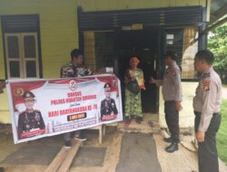 Polsek Kuantan Hilir Gelar Kegiatan Jumat Barokah, Berikan Bantuan Kepada Masyarakat Kurang Mampu