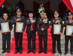 Kapolres Kuansing Pimpin Upacara Hari Bhayangkara Ke-78 di Lapangan Limuno