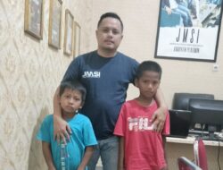 JMSI Pelalawan Gairahkan Semangat Raffy dan Qory Songsong Hari Pertama Sekolah