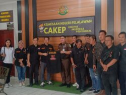 DPC Grib Jaya Pelalawan Audensi ke Kantor Kejari Pelalawan