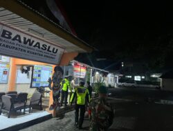 Polres Kuansing Cek Personil Pengamanan Bawaslu Dalam Rangka Operasi Mantap Praja Lancang Kuning 2024