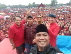 Dihadapan Ribuan Massa, Zukri-Tamrin Imbau Pendukung untuk Kawal Suara di TPS