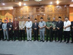 Kapolres Kuansing Hadiri Rapat Paripurna DPRD Kuansing: Pengumuman Pengesahan Bupati dan Wakil Bupati Terpilih Pilkada 2024
