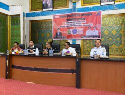 Bupati Zukri dan Wamen Tenaga Kerja Lakukan Rapat Konsolidasi Bersama Buruh Riau