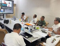 Zoom Meeting Bersama Satgas PKH, Bupati H. Zurki SM Sampaikan anak-anak di TNTN Tetap Bisa Sekolah