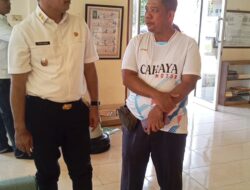 Wabup Pelalawan Husni Tamrin Galakkan Program “Gerakan Masjid Bersih”