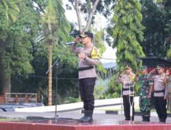 Kapolres Kuantan Singingi Pimpin Apel Gelar Pasukan Operasi Zebra Lancang Kuning 2025