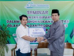 Disnaker Pelalawan Anugerahkan LKS Bipartit Award 2025 kepada PT Musim Mas