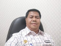 Pemda Pelalawan Salurkan Insentif Anak Yatim dan Beasiswa