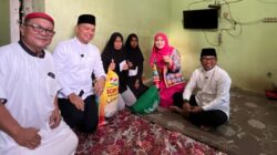 Bupati dan Wakil Bupati Pelalawan Salurkan Bantuan kepada Warga di Pangkalan Kerinci