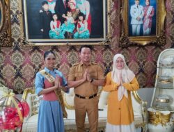 Wakil Bupati Pelalawan H. Husni Tamrin, S.H. dan Istri, Hj. Rohani Tamrin, S.E., Dukung Penuh Wahyu Trinanda Puteri Menuju Grand Final Duta Pariwisata Riau 2026