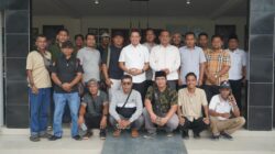 Hangat dan Akrab, Wabup Pelalawan Luangkan Waktu Bersama Insan Pers
