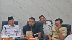 Asnol Mubarack Desak Pemkab Pelalawan Prioritaskan Perbaikan Jalan Desa