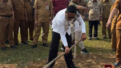 Menuju Pelalawan Kota Aren, Bupati Lakukan Kick off Penanaman Bibit Aren