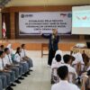 Mahasiswa Farmasi UMRI Sosialisasikan Bela Negara kepada Siswa SMA Negeri 5 Pekanbaru